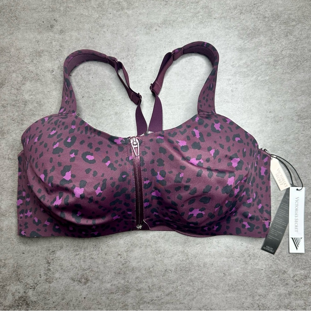 Victoria’s Secret “Sweat On Point” Sports Bra – NWT – 36DD